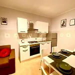 Hh Hermoso Housing Serravalle *