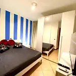 アパート Hh Hermoso Housing Serravalle セッラヴァッレ・スクリーヴィア