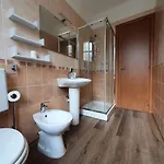 Hh Hermoso Housing Serravalle