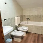 Hh Hermoso Housing Serravalle * セッラヴァッレ・スクリーヴィア