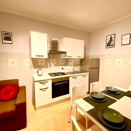 Hh Hermoso Housing Serravalle *