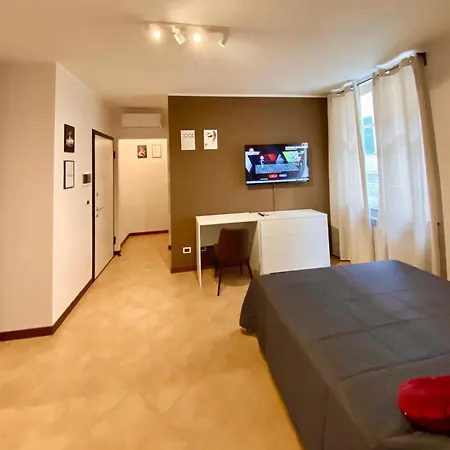 Διαμέρισμα Hh Hermoso Housing Serravalle