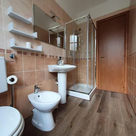 Hh Hermoso Housing Serravalle