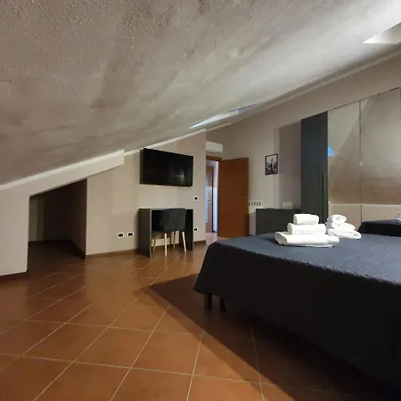 Hh Hermoso Housing Serravalle