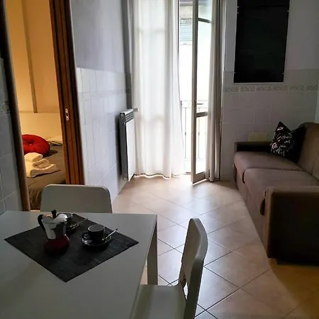 Hh Hermoso Housing Serravalle Apartmán