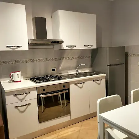 Hh Hermoso Housing Serravalle *