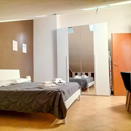 Hh Hermoso Housing Serravalle *