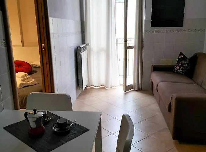 Hh Hermoso Housing Serravalle Appartement