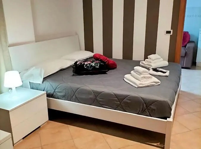 Appartement Hh Hermoso Housing Serravalle *